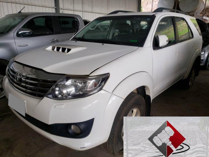 TOYOTA HILUX SW4 14/14