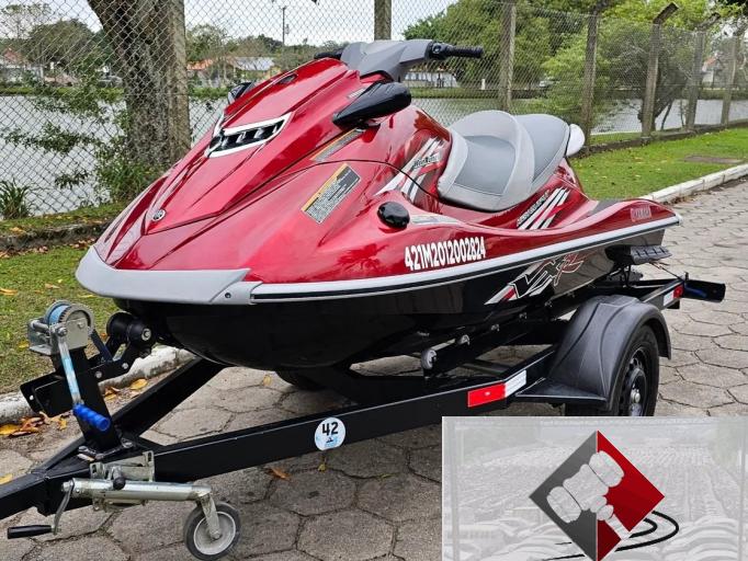 YAMAHA VXR 12/12