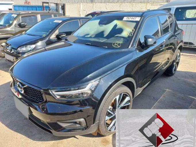 VOLVO XC40 19/20