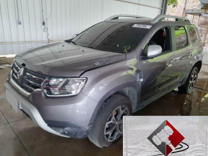 RENAULT DUSTER 21/21