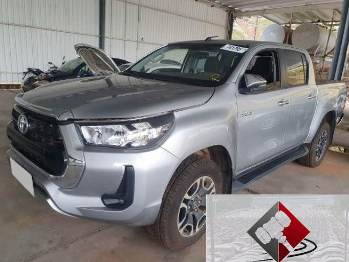 TOYOTA HILUX CD 21/21