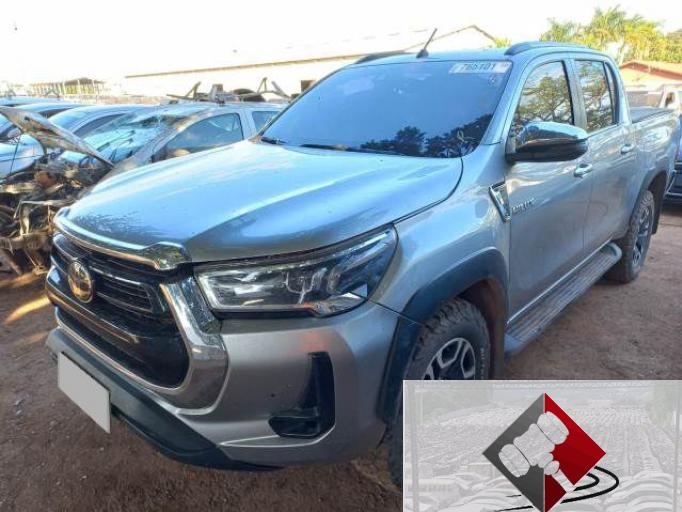 TOYOTA HILUX CD 21/21