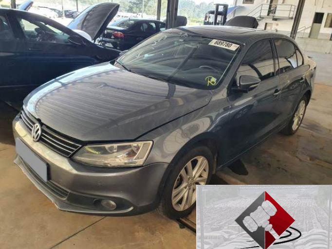 VOLKSWAGEN  JETTA 16/16