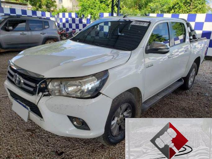 TOYOTA HILUX CD 16/17