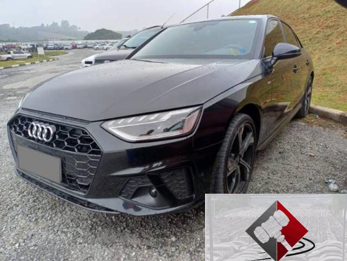 AUDI A4 22/23