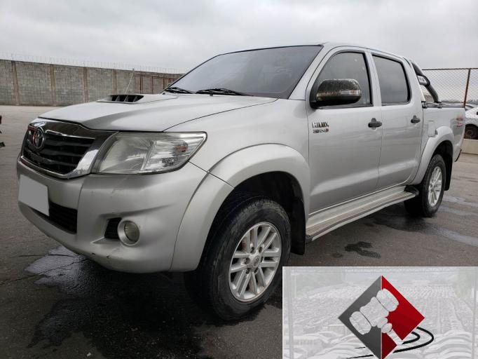 TOYOTA HILUX 12/12