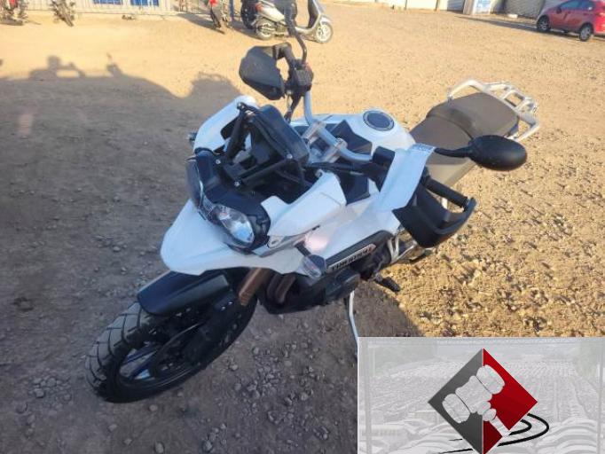 TRIUMPH TIGER EXPLORER 14/14