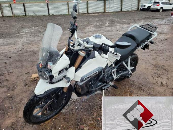 TRIUMPH TIGER EXPLORER 14/14
