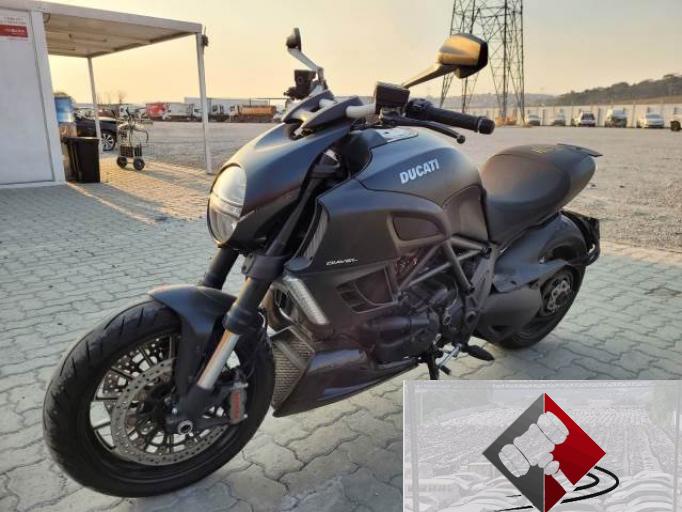 DUCATI DIAVEL 12/12