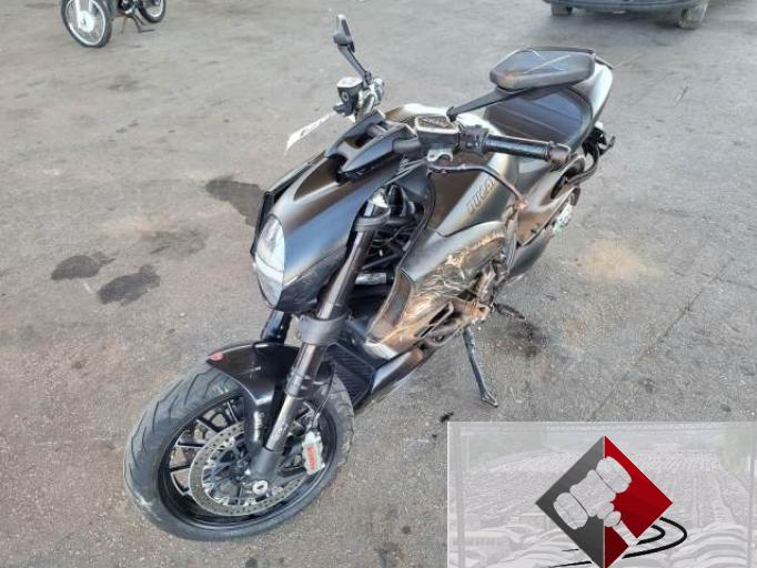 DUCATI DIAVEL 14/14